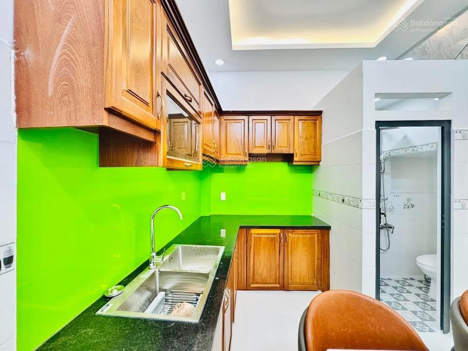 Giá tốt cuối tháng 11 nhà vĩnh viễn quận 10  dt 65m2 nội thất cơ bản, cho thuê/ ở