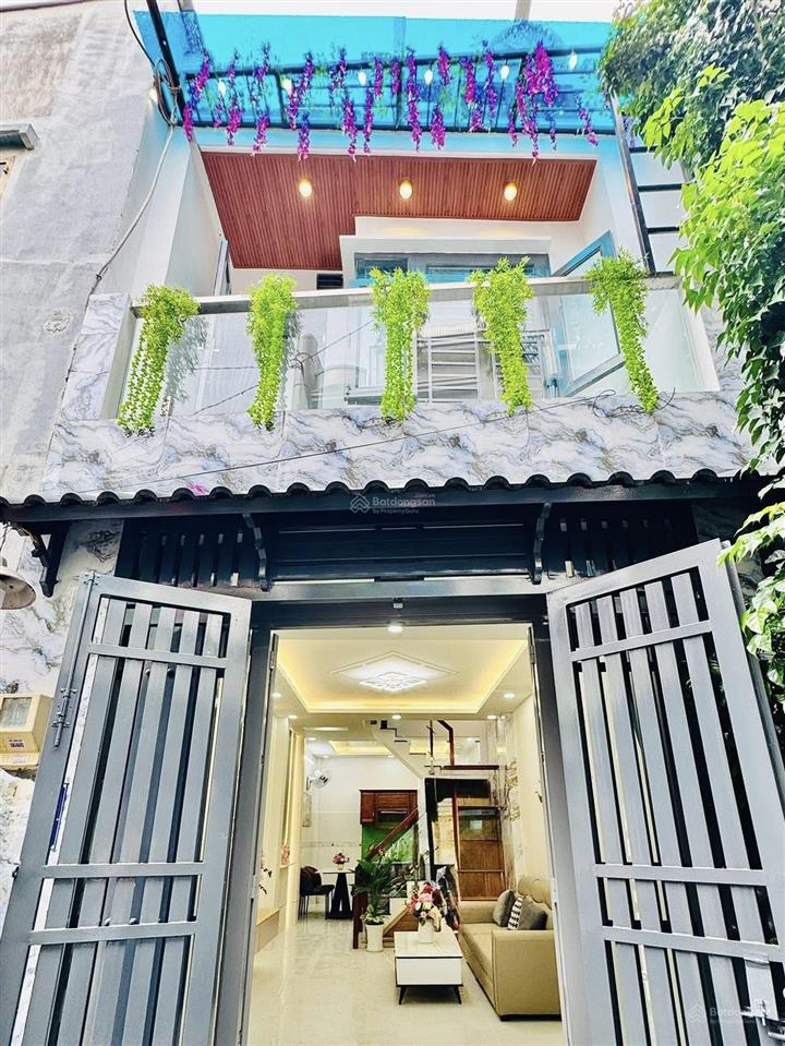 Giá tốt cuối tháng 11 nhà vĩnh viễn quận 10  dt 65m2 nội thất cơ bản, cho thuê/ ở