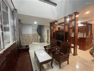 Biệt thự ven sông gần bv shingmark 120m2 full nội thất thuê 10 triệu/tháng