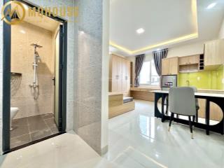 Phòng bancol thoáng mát  full nội thất  tại phú nhuận