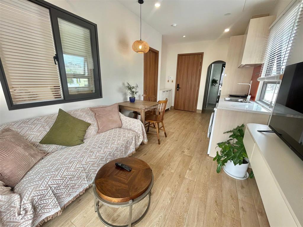 Căn hộ cao cấp full nội thất  bancol  tại bình thạnh