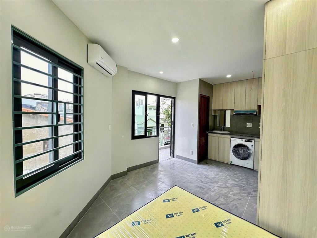 Cho thuê nhà trọ view đẹp tại huỳnh văn bánh, 5,8 triệu, 35 m2
