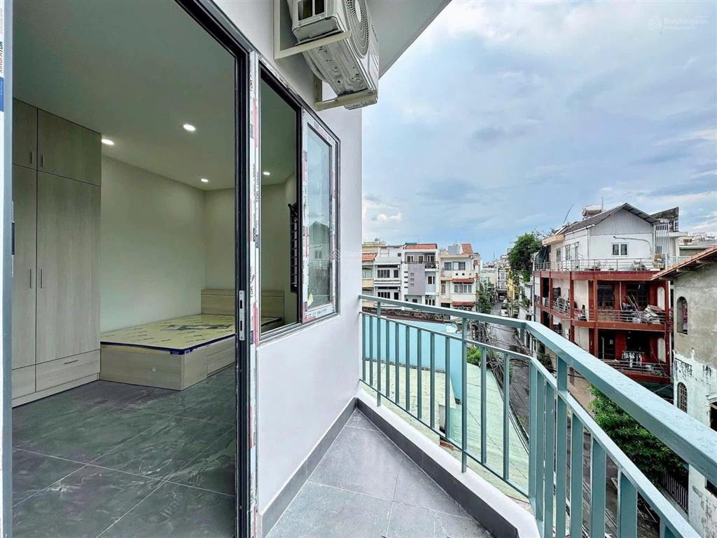 Cho thuê nhà trọ view đẹp tại huỳnh văn bánh, 5,8 triệu, 35 m2