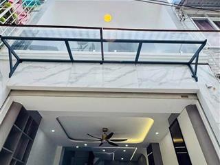 Siê phẩm nhà sát mặt tiền thích quảng đức, p.5 phú nhuận 65,5m2 gần coômart nguyễn kiệm.