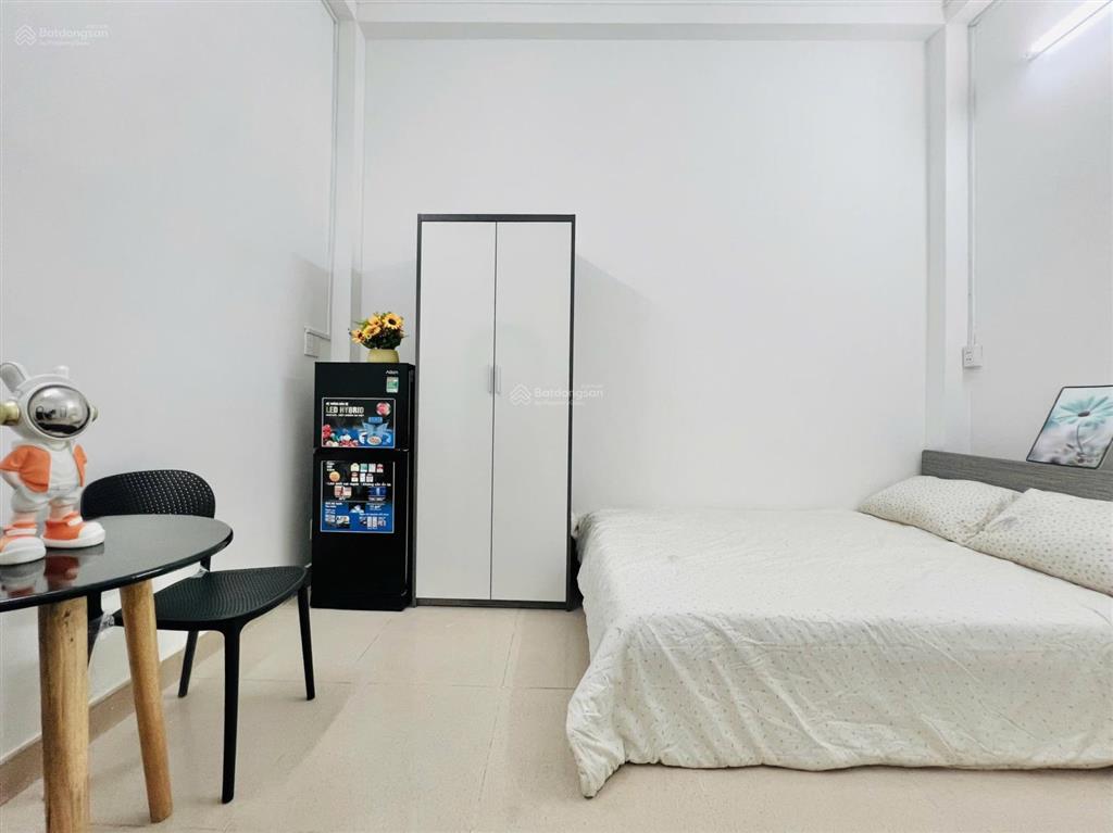 Chdv cửa sổ thoáng mát  nội thất cơ bản  thuận tiện di chuyển