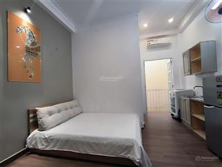 Cho thuê phòng decor siêu xinh, full nội thất, bacol giếng trời thoáng mát ngay trung tâm phú nhuận