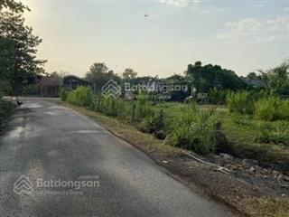 Chính chủ bán đất lô 2 mt 112m full tc, đường nhựa 8m, khu dân cư đông đúc. giá 1,68tỷ tl thiện chi