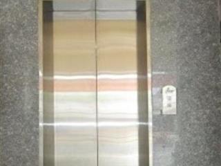 Tôi cho thuê nhà mới, hai cửa đi,vỉa hè, 113m2- 5T, Chùa Láng_45 Tr