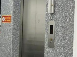Nhà tôi cho thuê nhà hai cửa đi, mới, 98m2_ 4T; vỉa hè, Lò Đúc-29 Tr