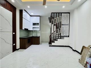 Bán nhà riêng tại đại la, 5,8 tỷ, 30m2, 3pn, 4wc, cách đường chính 100m, ngõ thông