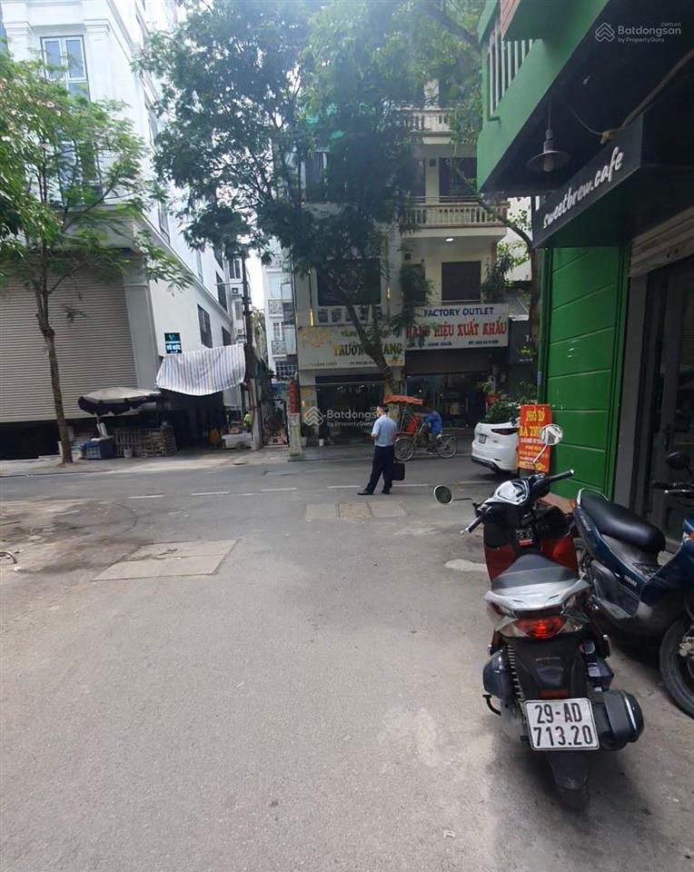 Gấp bán nhà phố hàng chuối, dòng tiền kinh doanh đỉnh 1,861 tỷ/năm
