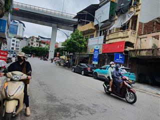 Hạ chào 2 tỷ mặt phố vọng tòa văn phòng  nhà đẹp xây mới  9 tầng  thông sàn  thang máy  127m2