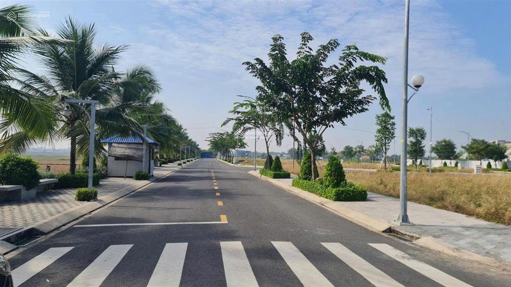Chỉ 1,99 tỷ sở hữu đất vàng nguyễn hữu trí 0373 713 ***
