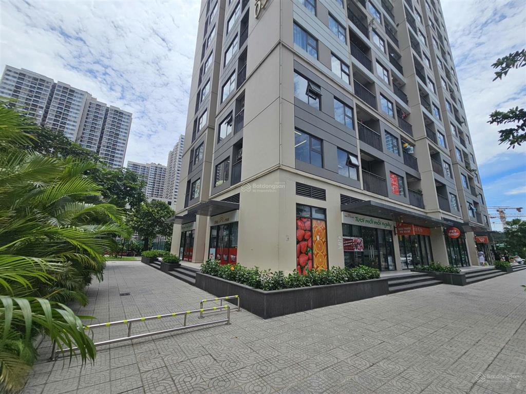 Căn shop 2 mặt tiền diện tích 62m2 giá bán chỉ 17 tỷ đồng