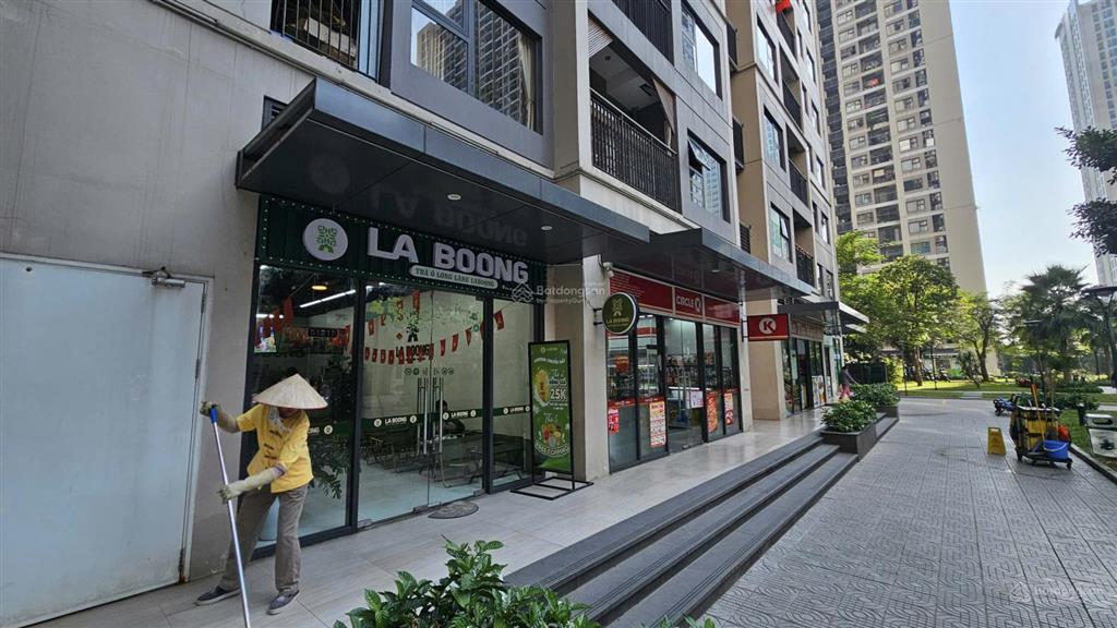 Cần chuyển nhượng căn shop 35m2 tòa s105 vinhomes smart city tây mỗ nam từ liêm hà nội