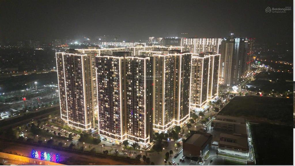 Căn shop 65m2 căn góc 2 mặt tiền năm tại tòa s201 dự án vinhomes smart city