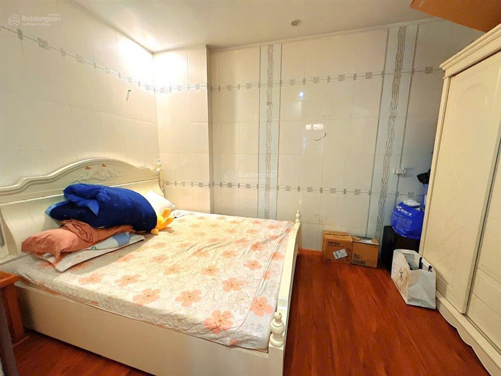 Chính chủ bán nhà phố hoàng cầu, ô chợ dừa, đống đa 48m 5 tầng gara ô tô giá 20,9 tỷ