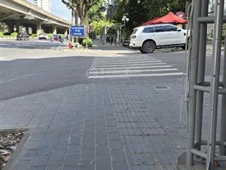 Bán nhà khuất duy tiến 35m2, 6t. mt 3,6m