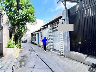 Bán nhà cấp 4  195m2 xây chdv đường huỳnh tấn phát, p. phú thuận