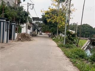 Đất cát quế 140m ô tô ngủ nhà  gần hồ điều hoà giá chỉ nhỉnh 4 tỷ