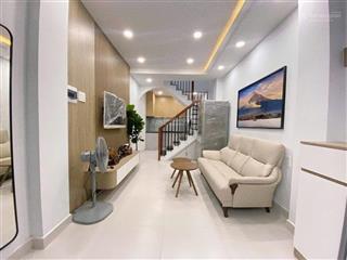 Nhà đẹp ở ngay trần bình trọng p5 bình thạnh 2 tầng btct 3.55 tỷ