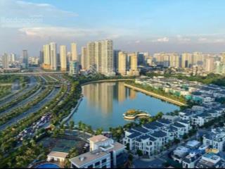 Chính chủ đi nước ngoài định cư, cần bán gấp nhà ở vinhomes green bay
