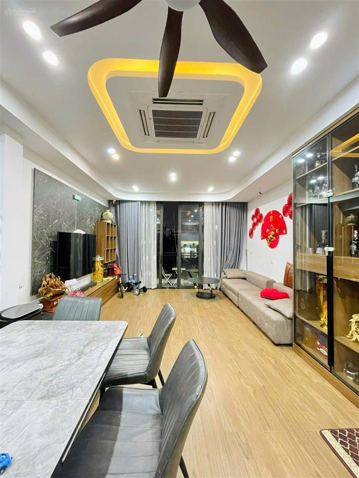 Gấp! phân lô nguyễn hy quang, ô tô vào nhà, ô tô tránh, kinh doanh sầm uất, thang máy, full nt,67m2