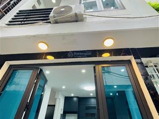 Bán nhà yên hòa cầu giấy, lô góc 3 thoáng, gần ô tô, nhà xây mới, 30m2, 5 tầng, 7,75 tỷ