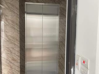 Chính chủ cho thuê nhà mới, 2 mặt đường, hoàng cầu, thang máy kd, vp, nhà hàng 173m2* 4t  57 tr