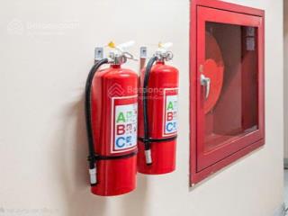 Mình cho thuê nhà hai mặt tiền,mới, thang máy, vỉa hè, nhà hàng, kd, vp, 97m2 4t, thái thịnh31 tr