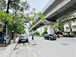 Bán nhà mặt phố hào nam đống đa mặt phố kinh doanh lô góc dt 61m2x 2tầng mt 10m giá 21.5tỷ