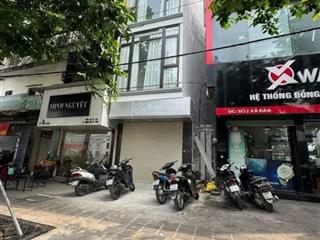 Bán nhà mặt phố xã đàm đống đa vỉa hè đá bóng kinh doanh ngày đêm dt26m x4 tầng mt3.4m giá 16.5 tỷ