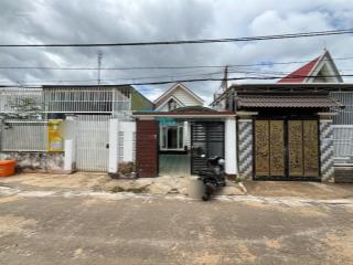 Mình cần bán nhà riêng c4 150m2 sân 2 ôtô, 3 pn gần chợ đệm shr