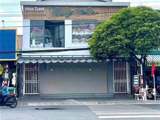 Chính chủ bán gấp căn đang kinh doanh tiệm hoa cho thuê 26tr/tháng gần bệnh viện nhi đồng tphcm