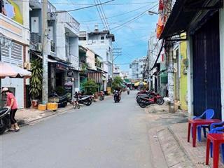 Cần ra gấp nhà 1 trệt 1 lầu 4pn và 3 phòng trọ có gác 150m2 ngay bệnh viện đa khoa bc, tphcm