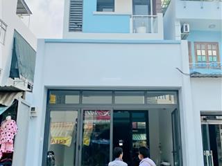 Chính chủ giảm thêm 100 triệu bán gấp nhà 1 trệt 2 lầu ngay chợ đệm, sổ hồng riêng