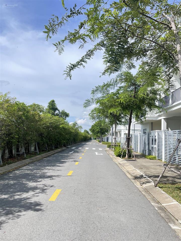 Bán nhà phố đã có sổ (87,5m)1 trệt 3 lầu đã hoàn thiện cơ bản la vida vũng tàu