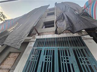 Nhà riêng nằm ở vị trí đắc địa tại đường phương canh, phường xuân phương, quận nam từ liêm, hà nội.