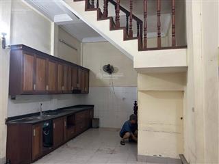 Chdv phú diễn oto tránh 80m nhà 4 tầng 1 tum có hầm để xe.
thiết kế
tầng 1 thông sàn làm vp, mbkd.