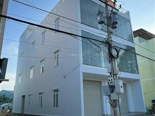 Bán nhà riêng đường nguyễn văn độ, thị trấn bến cầu, bến cầu, tây ninh, giá cực chất 22tỷ, 179.7m2