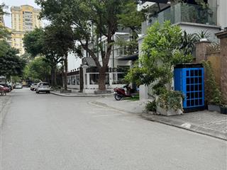 Rẻ  đẹp nhất dự án, đất, biệt thự mễ trì, 110m2, mặt tiền 8m, vỉa hè to, nhiều cây xanh, 24.8 tỷ