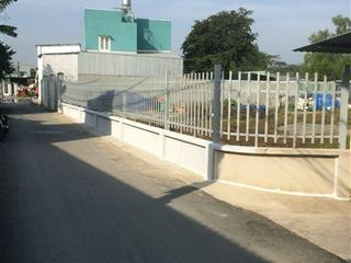 Chính chủ bán 3 lô tân thới nhì  hóc môn, tổng 598m2, đã tách, 2 mặt tiền, shr, đường 10m