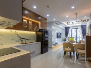 Emerald cần bán gấp căn hộ cao cấp 2pn + 2wc + 1 kho (84m2), view công viên nội khu, giá 4.560 tỷ