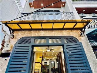 Siêu phẩm nhà đẹp ngay lê văn lương,tân hưng,quận 7giá5tỷ180/62,1m2(4,6x13,5)  sổ chính chủ 3pn