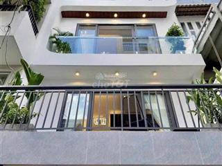 Nhà quận 1 dòng tiền cho thuê 36triệu giá cực tốt ngay huỳnh khương ninh,p.đakaogiá7tỷ500/75m2