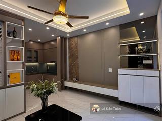 Bán nhà xuân la, tây hồ 31m2, 5 tầng, ngõ ba gác, 7.65 tỷ