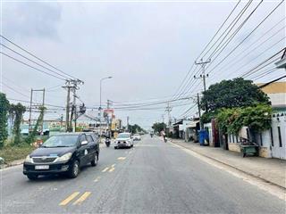 Bán đất full thổ cư bình chánh sổ hồng liền tay giá chỉ 1.6 (giá còn thương lượng)