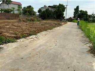 Chính chủ bán lô đất gần 100m2 full thổ cư,gần uỷ ban,trường học,cách thị trấn cao thượng 1km