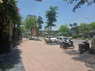 Bán nhà hồng tiến, dt 120m2, mt 6m6, chỉ 30 tỷ, 7 tầng thang máy, full nội thất