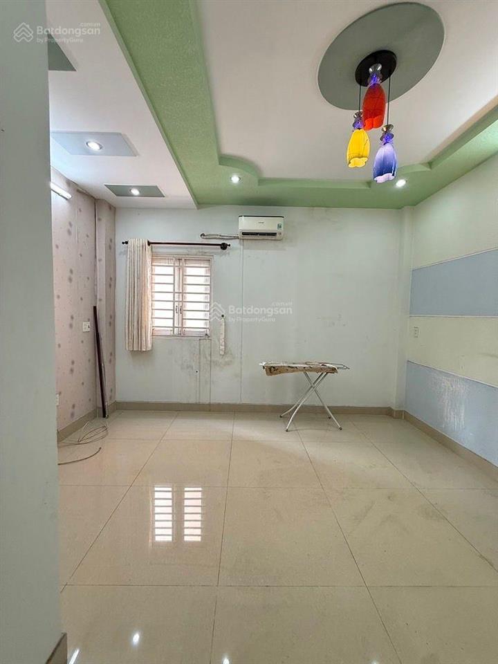 Hạ 800tr. quyết bán trong tuần. nhà 72m2. hẻm ôtô. thoại ngọc hầu. hòa thạnh. tân phú. 7.5 tỷ.